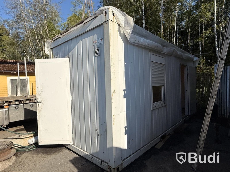 20-fots container kontor/verkstad | Reparationsobjekt