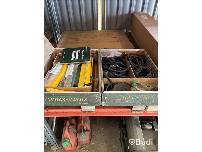 2 st. Bensin svetsgenerator ESAB KHH 150 Military