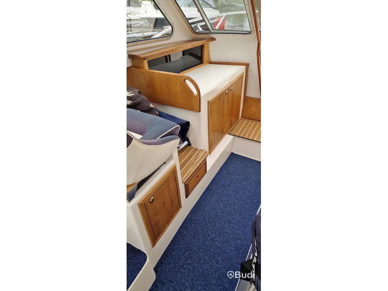 Flipper 630 OC with Yamaha 115 hp 4-stroke engine, 2002, with unbraked trailer