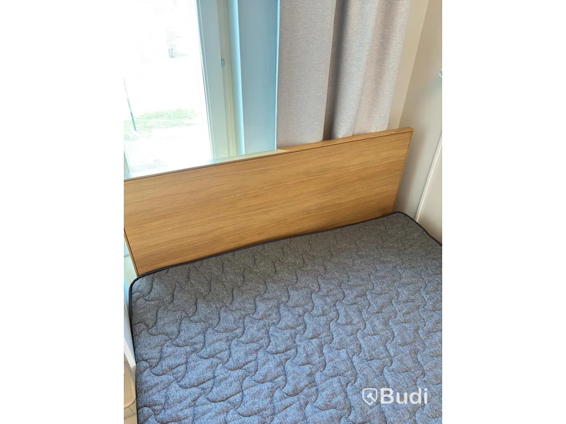 Contents of a fully furnished three-room apartment - see all images for complete contents
