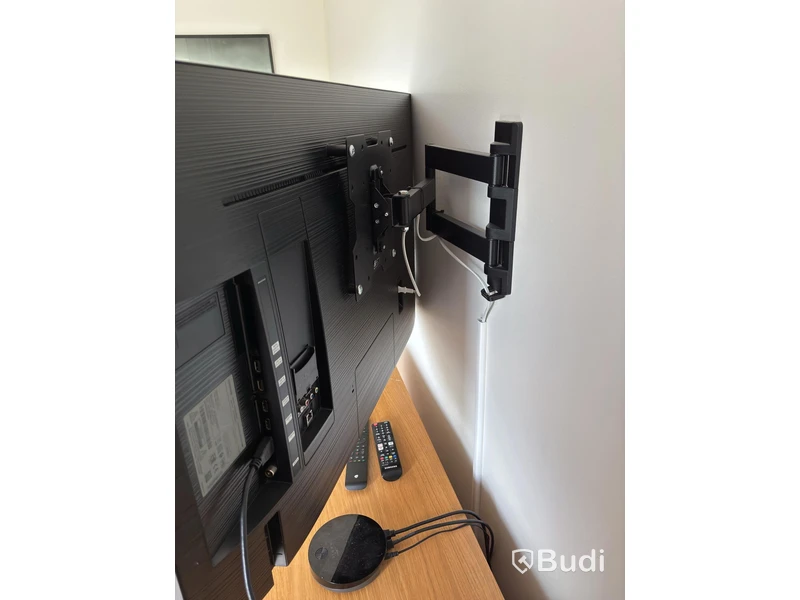 Contents from a fully furnished three-room apartment – see all photos for complete contents