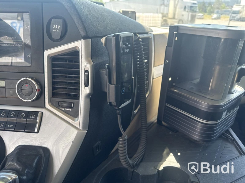 Slagbil Mercedes-Benz Actros -2019 |