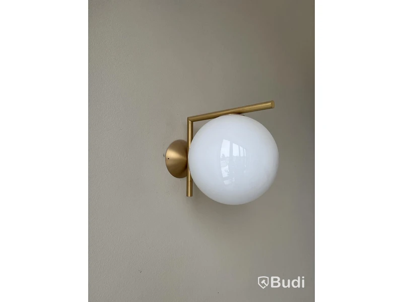 2 Wall Lamps