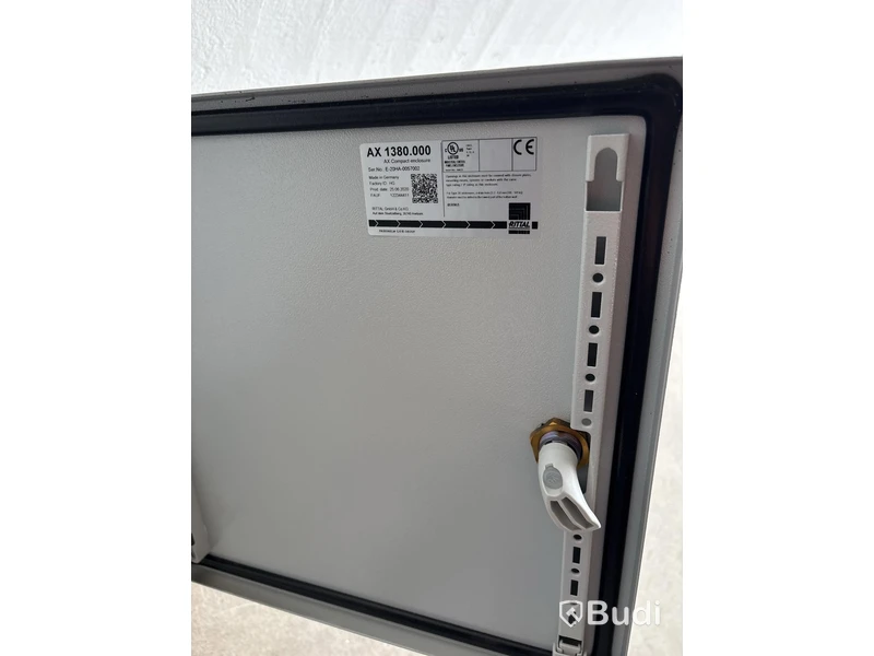 Wallbox Compleo Advanced Compact WM HC2, incl. distribution box with RCD and fuses.