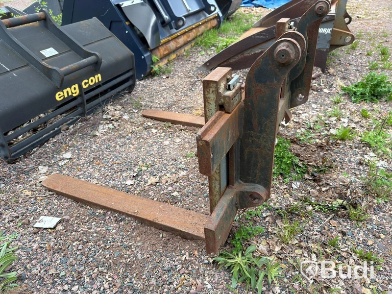 Terex pallet forks, 2.5 ton