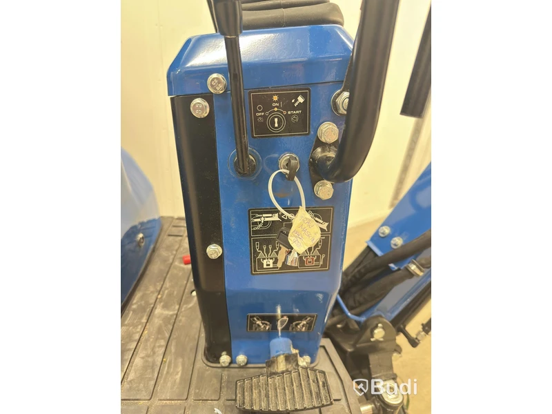 Grävmaskin Scheppach, Mini EXC815 - Reparationsobjekt