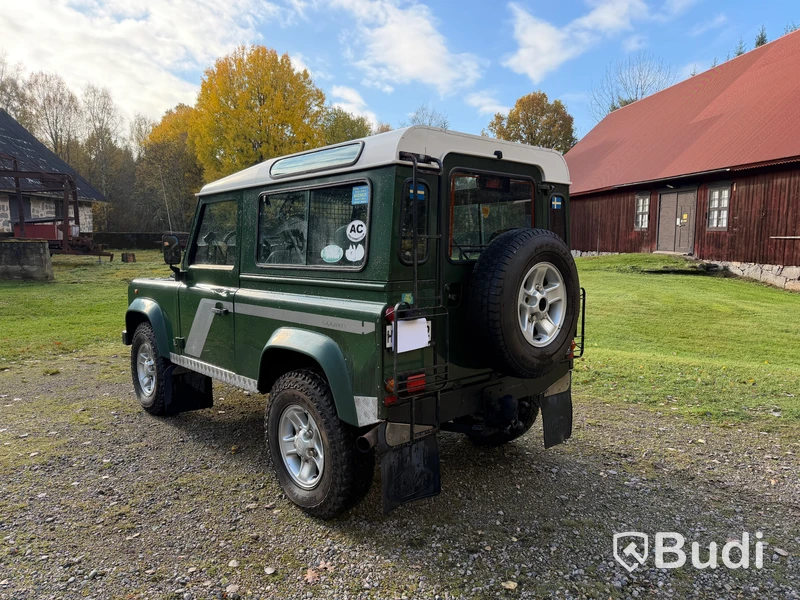 Land Rover DEFENDER 90 C - 300 Tdi