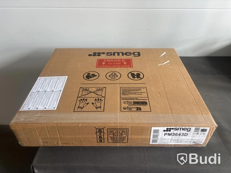 Kombinerad gas- och induktionshäll Smeg 65 cm, Svart, Classic PM3643D