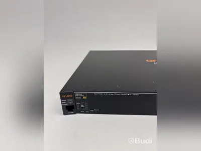 2 pcs. Aruba J9773A 24-port switches