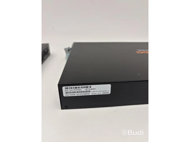 2 pcs. Aruba J9773A 24-port switches