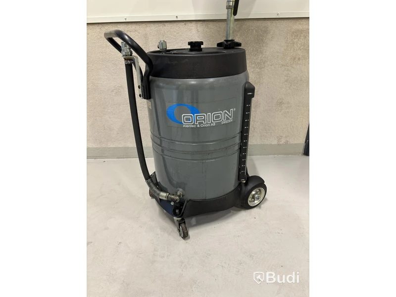 Orion waste oil container