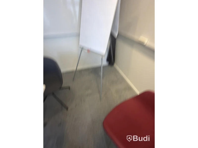 Blädderblock på stativ