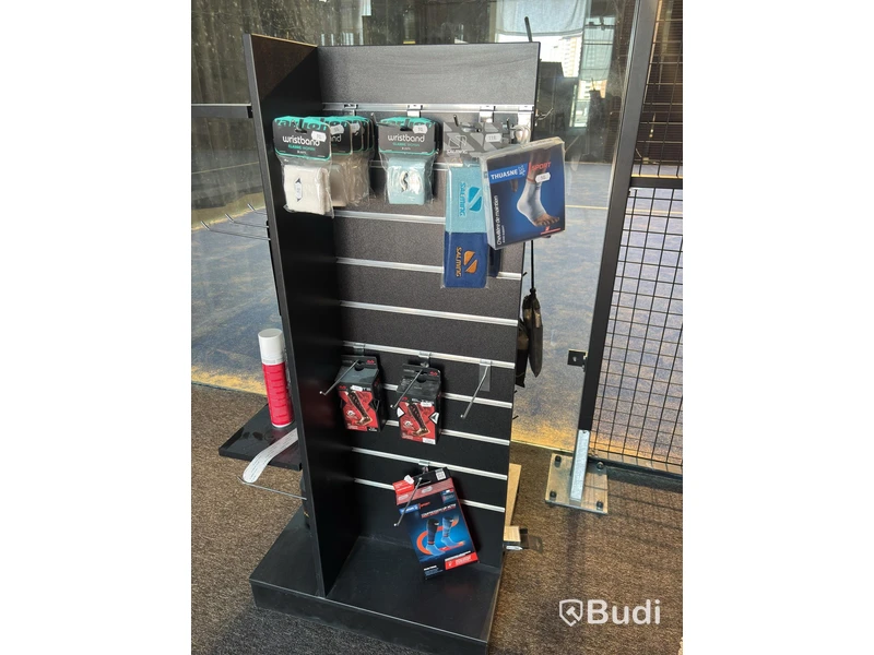 Display case on wheels, incl. contents