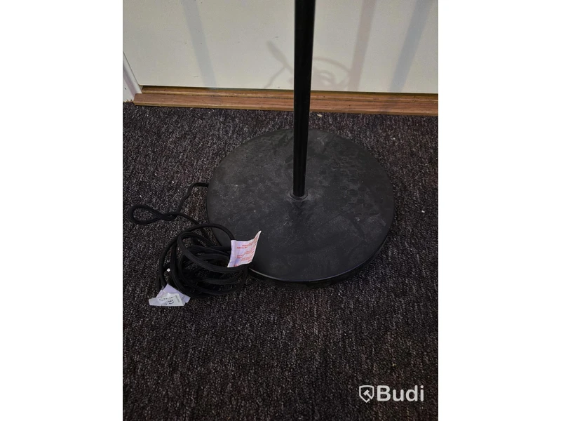 North Light, Vide Floor Lamp