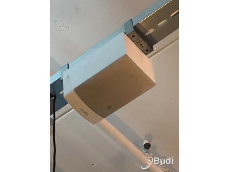 15 Bosch speakers