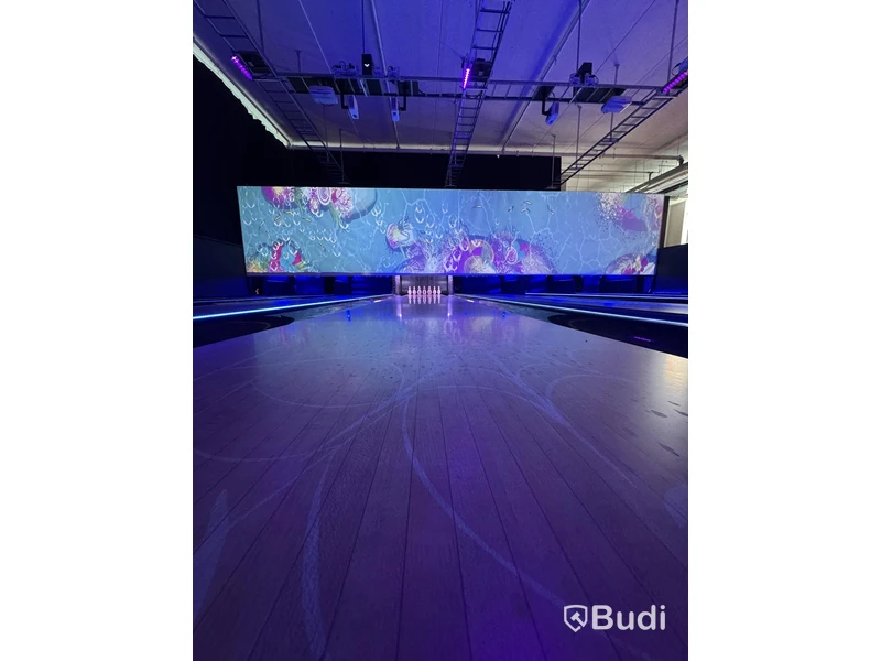 Duckpin Bowling Facility