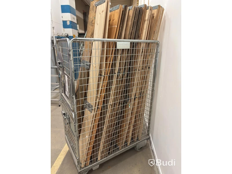 Lot of pallet collars for full-size pallets, approx. 44 pcs.