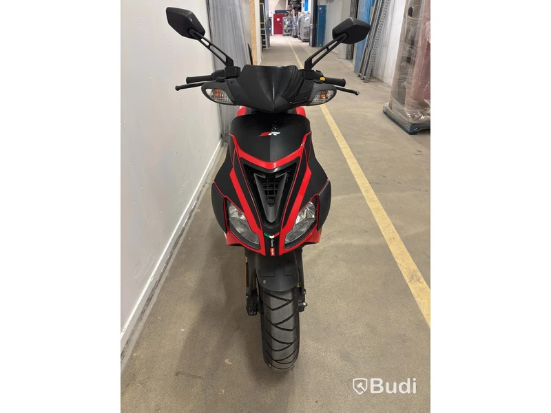 Moped Aprilia SR 50 R -2020