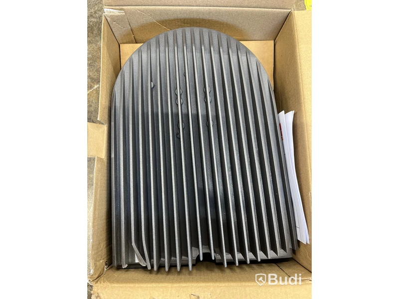 (NEW) WALL LUMINAIRE 30W 2300LM 3K IP 65, FEVIK ASYM NOTE! THE PRODUCT IS DAMAGED