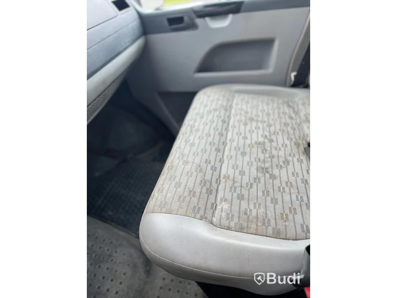 Flakbil Volkswagen Transporter Chassi Dubbelhytt 2.0 TDI -2010
