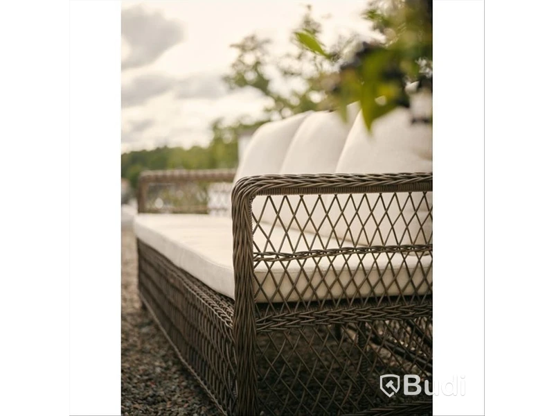 (NEW) SUNFUN BJÖRKNÄS LOUNGE SET IN NATURAL SYNTHETIC RATTAN