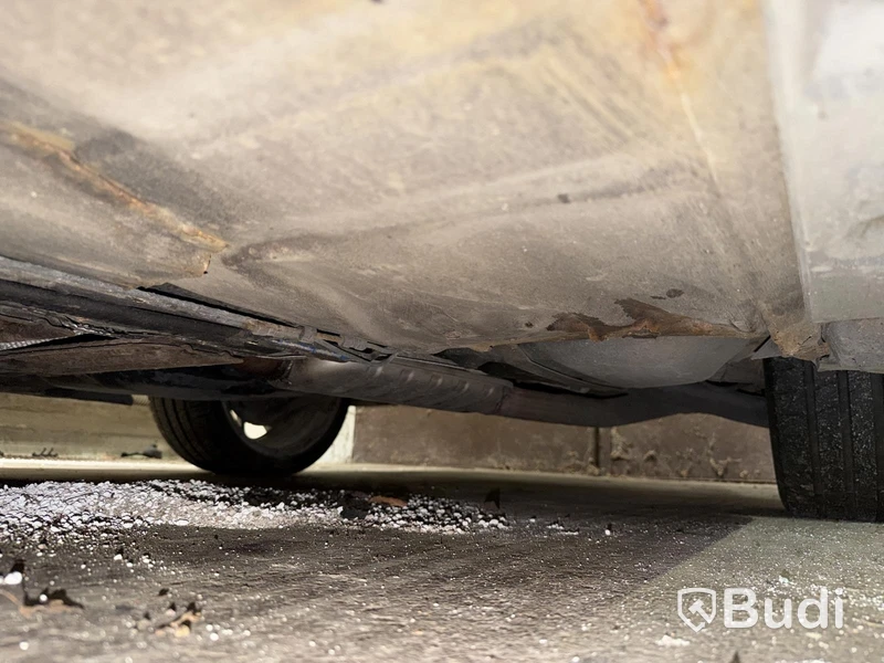 BMW 320 TOURING MJ00 -2000 | Reparations / reservdelsobjekt