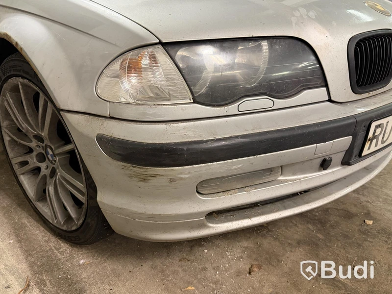 BMW 320 TOURING MJ00 -2000 | Reparations / reservdelsobjekt