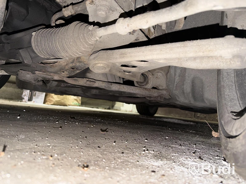 BMW 320 TOURING MJ00 -2000 | Reparations / reservdelsobjekt