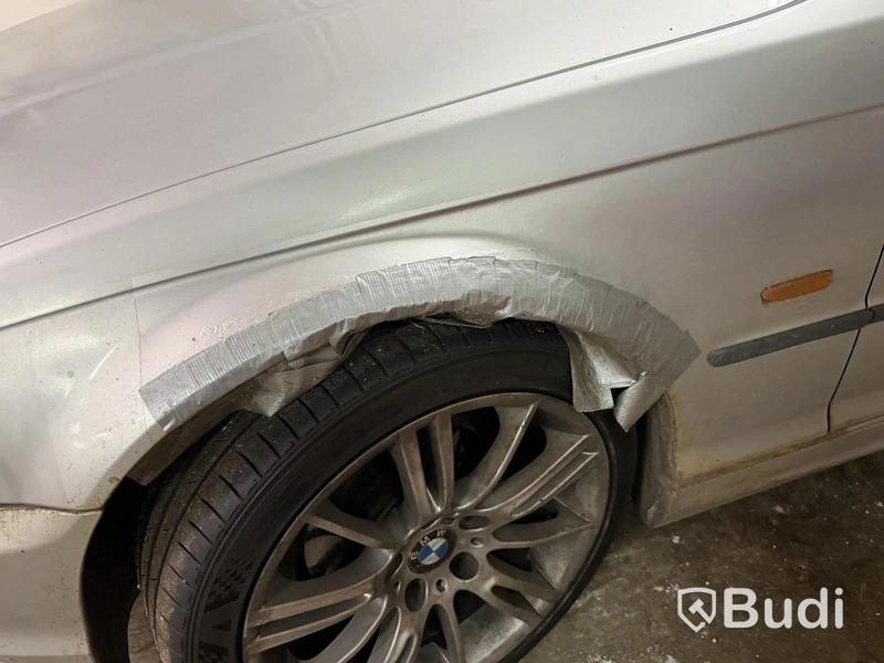 BMW 320 TOURING MJ00 -2000 | Reparations / reservdelsobjekt
