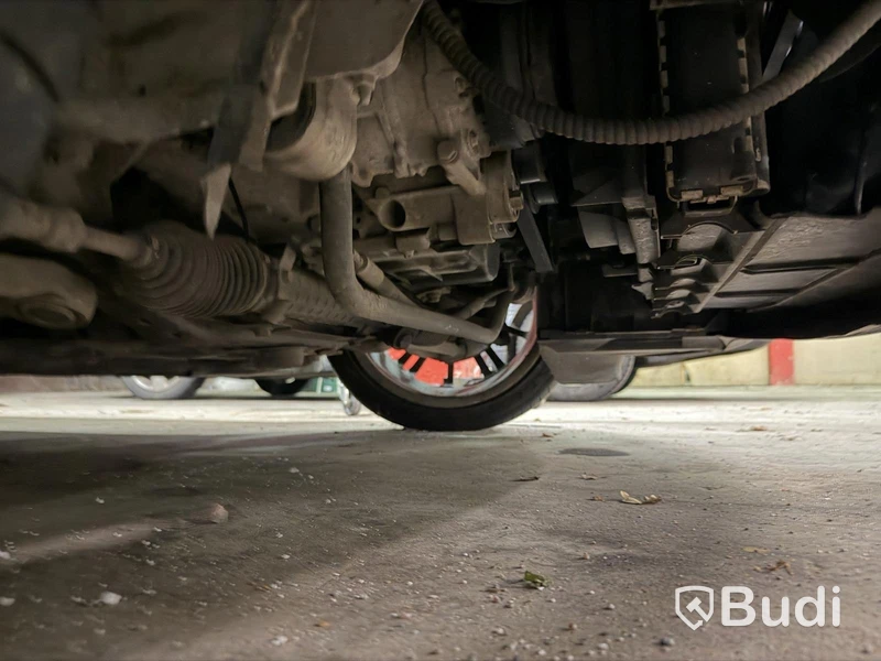BMW 320 TOURING MJ00 -2000 | Reparations / reservdelsobjekt
