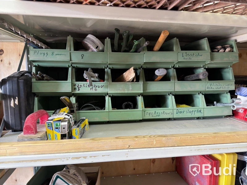 20-foot insulated container with contents