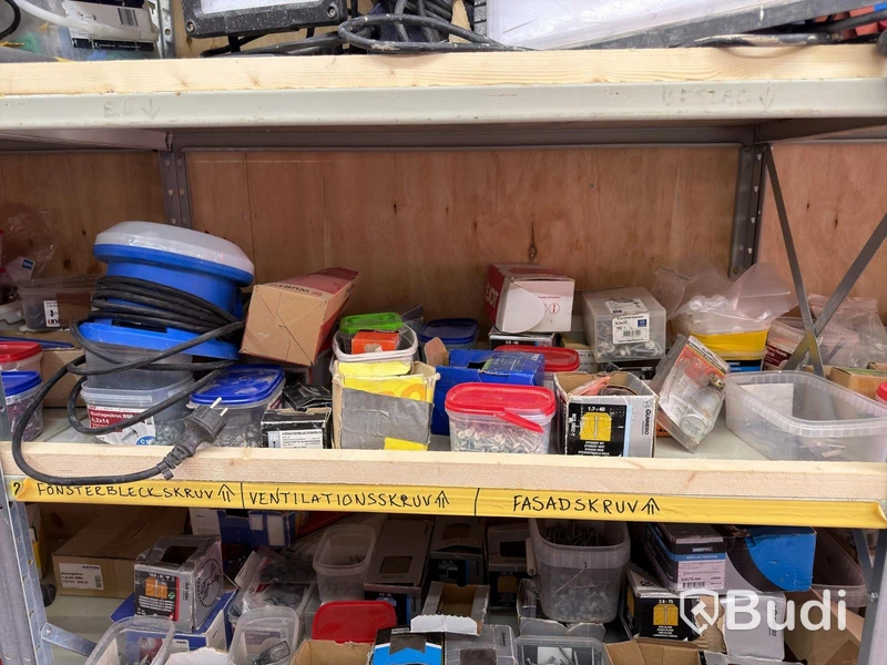 20-foot insulated container with contents