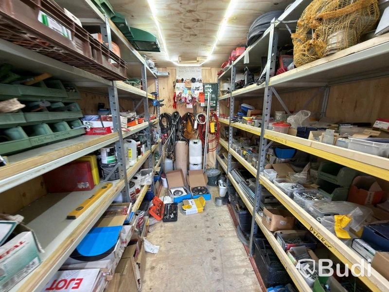 20-foot insulated container with contents