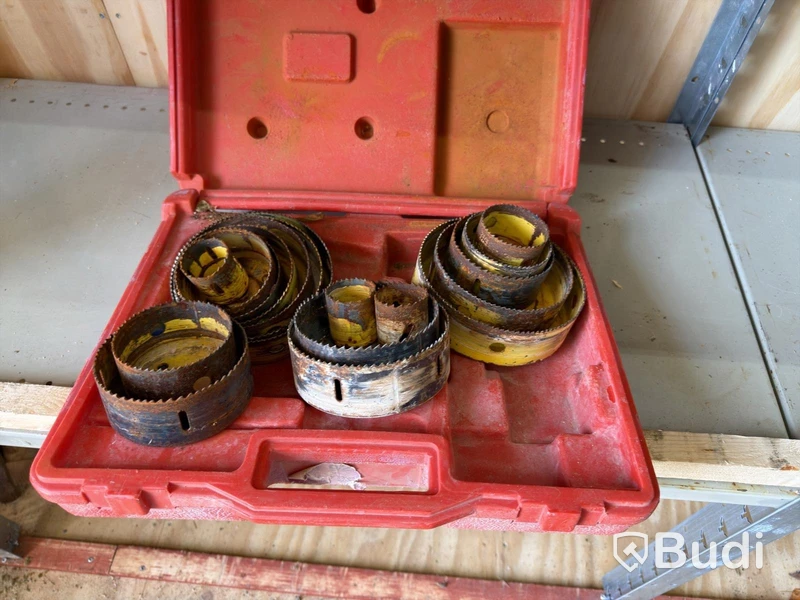 20-foot insulated container with contents
