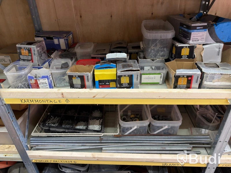 20-foot insulated container with contents
