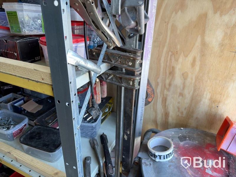 20-foot insulated container with contents