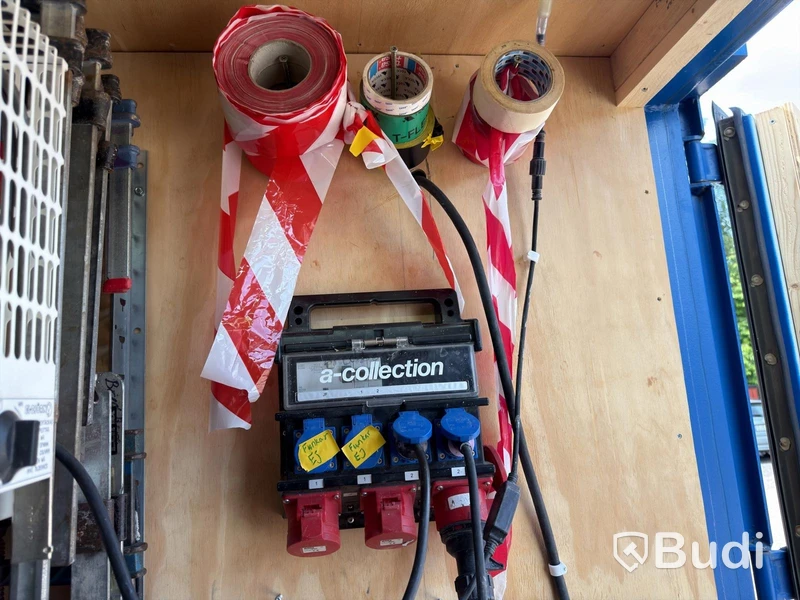 20-foot insulated container with contents