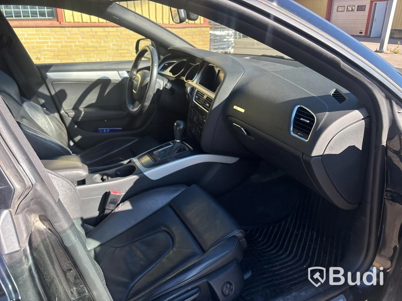 Audi A5 Sportback 2.0 TDI, 143hk, 2011 Automat.