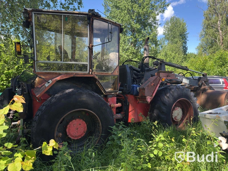 Traktorgrävare Huddig 960 | Reparationsobjekt