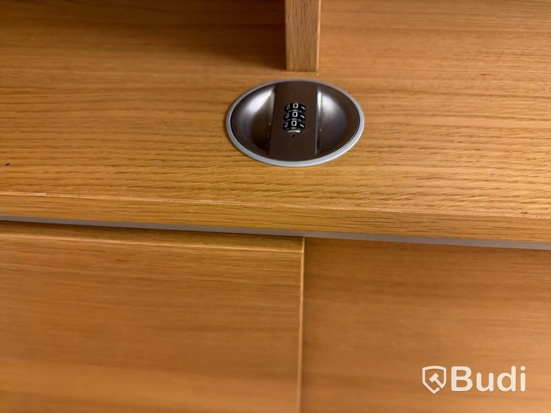 Office shelving unit and filing cabinet