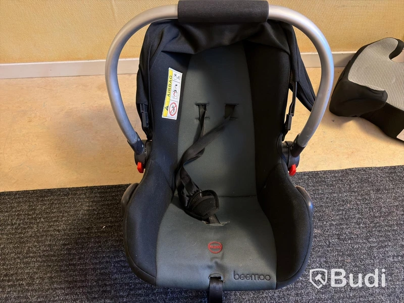 Beemoo infant car seat and booster seat