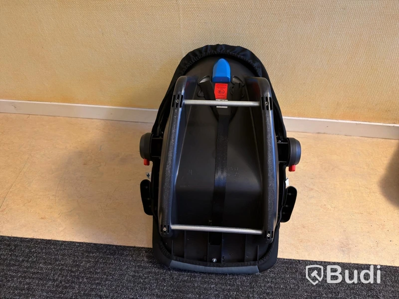 Beemoo infant car seat and booster seat