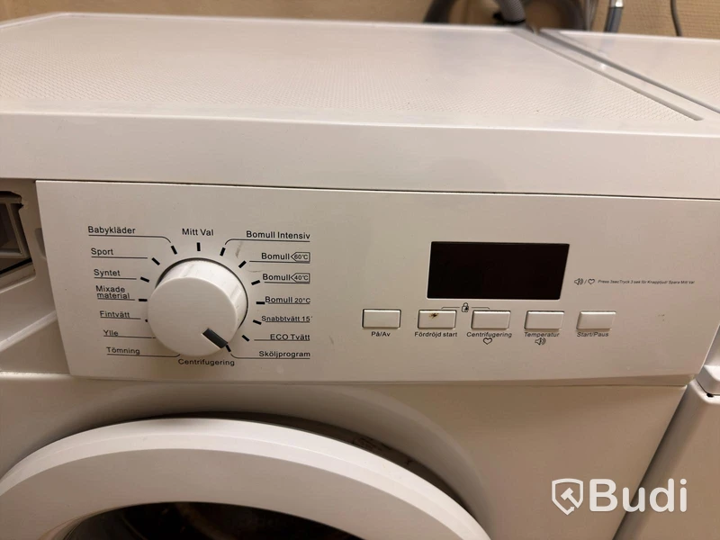 2 Elvita CTM2714V Washing Machines