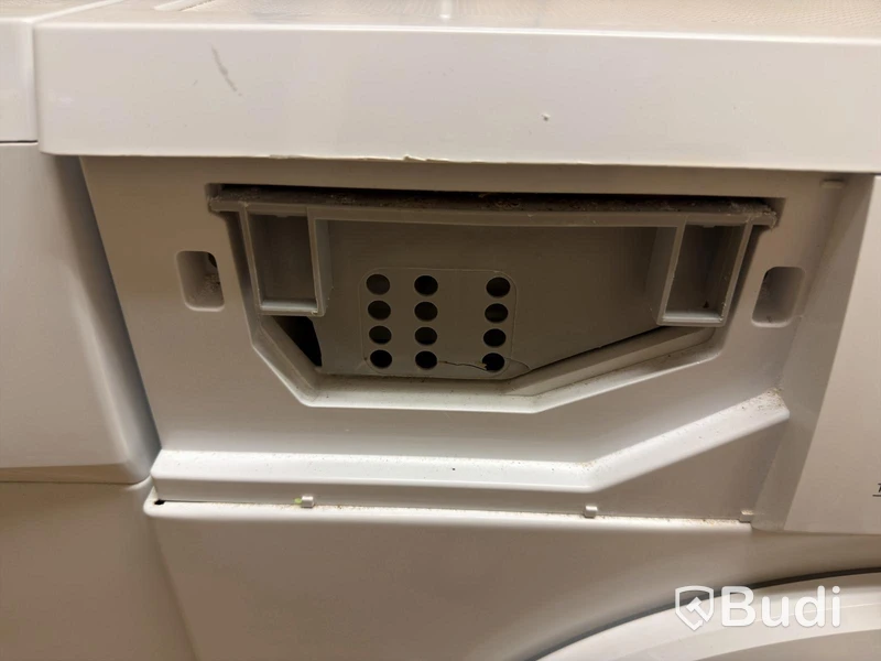 2 Elvita CTM2714V Washing Machines
