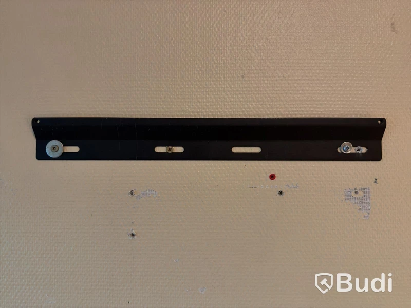 TCL 40ES565 TV, 40 inches