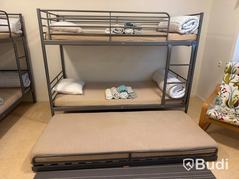 Furniture set