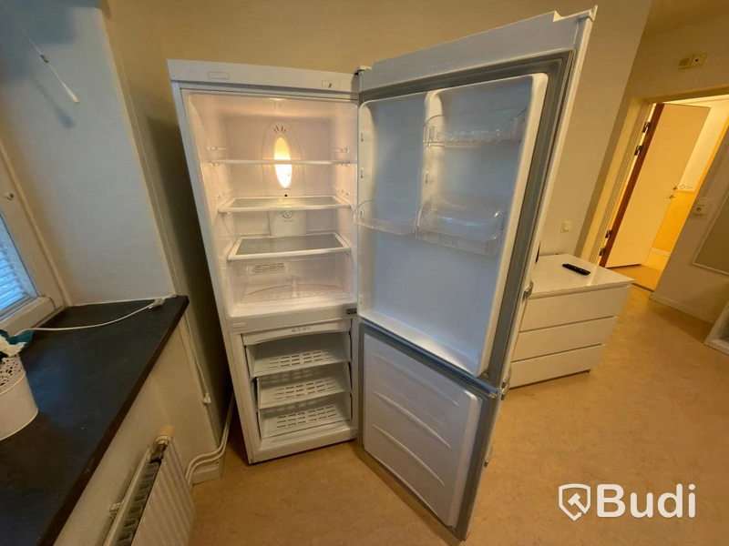 LG fridge freezer, No Frost