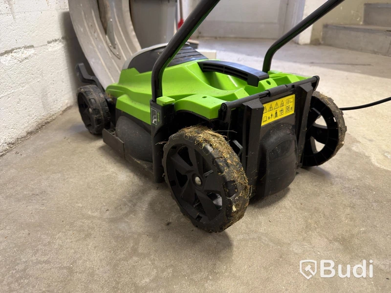 Greenworks electric lawn mower