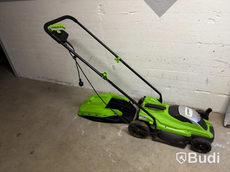 Greenworks electric lawn mower