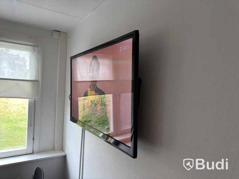 Bord, stolar & vägg-tv